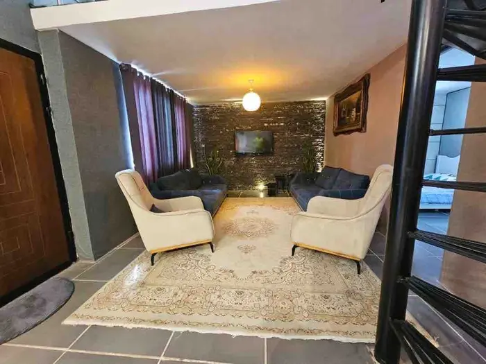 ویلا پنج خوابه استخردار آبگرم سهند 1 - انتخاب عنوان تصویر