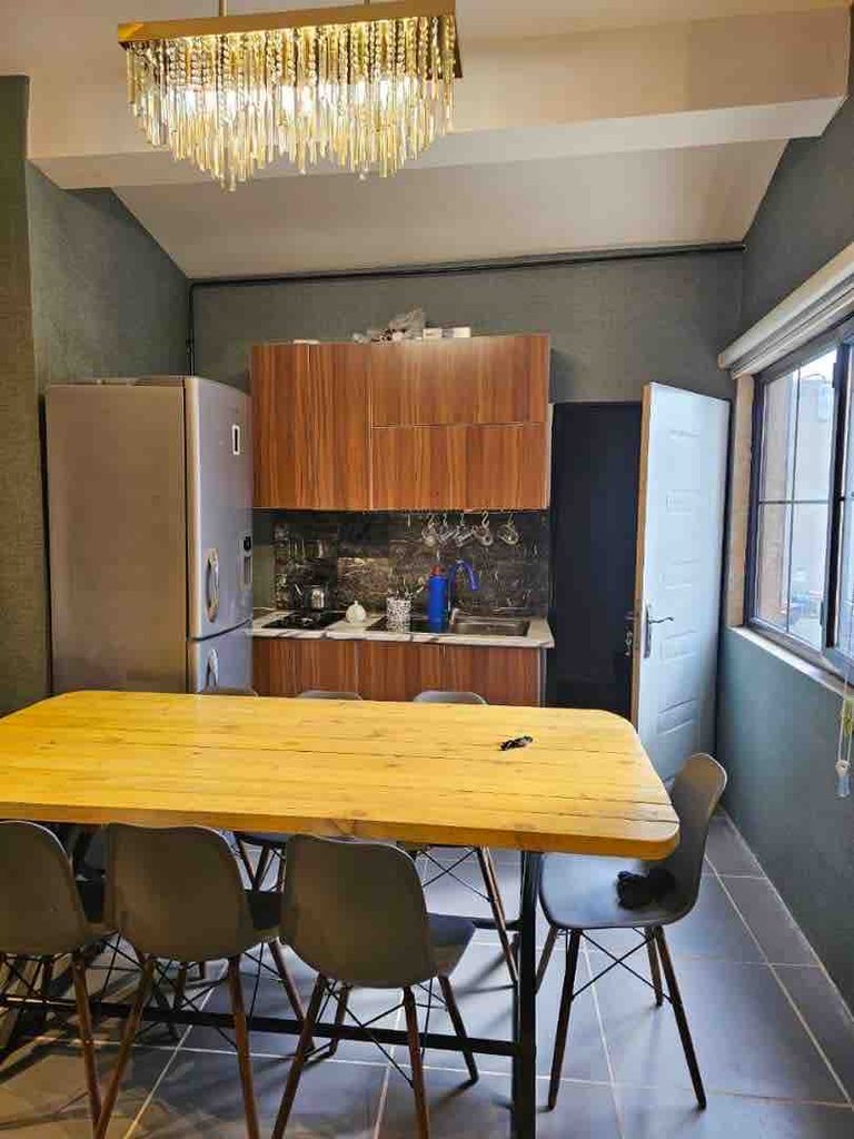 ویلا پنج خوابه استخردار آبگرم سهند 1