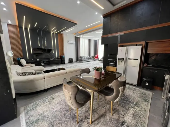 ویلا دوخوابه استخردار آبگرم تیارا