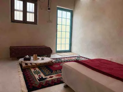 مجتمع اقامتی اقامتگاه بومگردی حاثور - اتاق نور