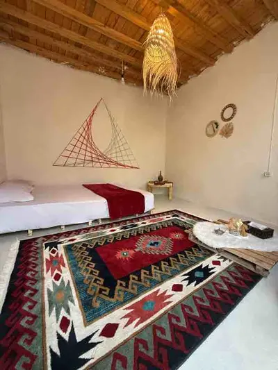 مجتمع اقامتی اقامتگاه بومگردی حاثور - اتاق نور