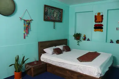 اقامتگاه سنتی نارنج طلا - واحد نوستالژی