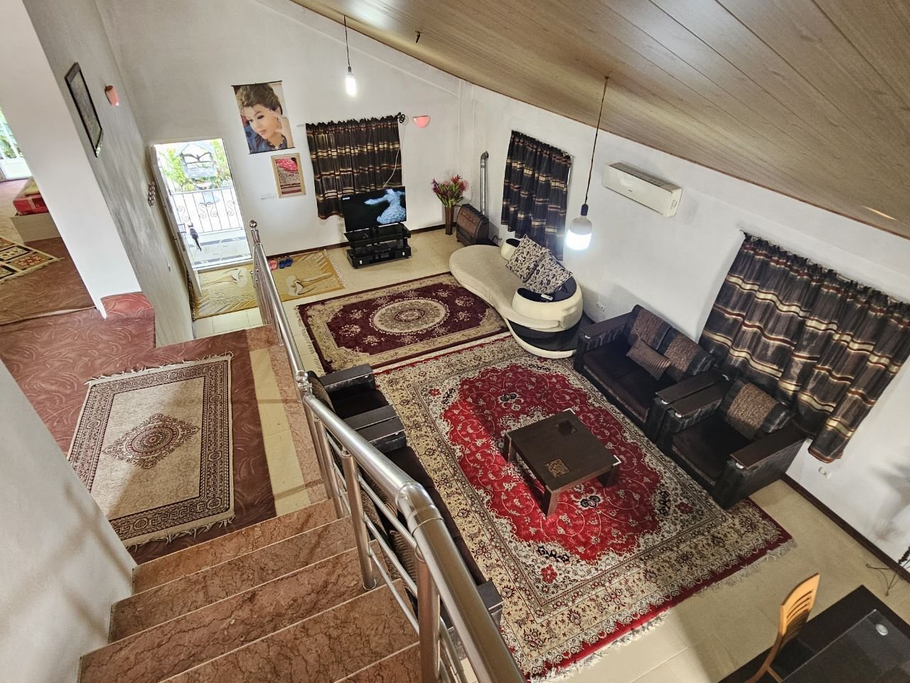 سه خوابه استخر دار مانی ۲