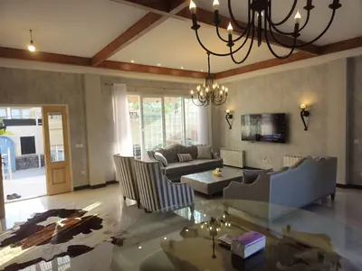 ویلا دوخوابه استخردار آبگرم نگین 4