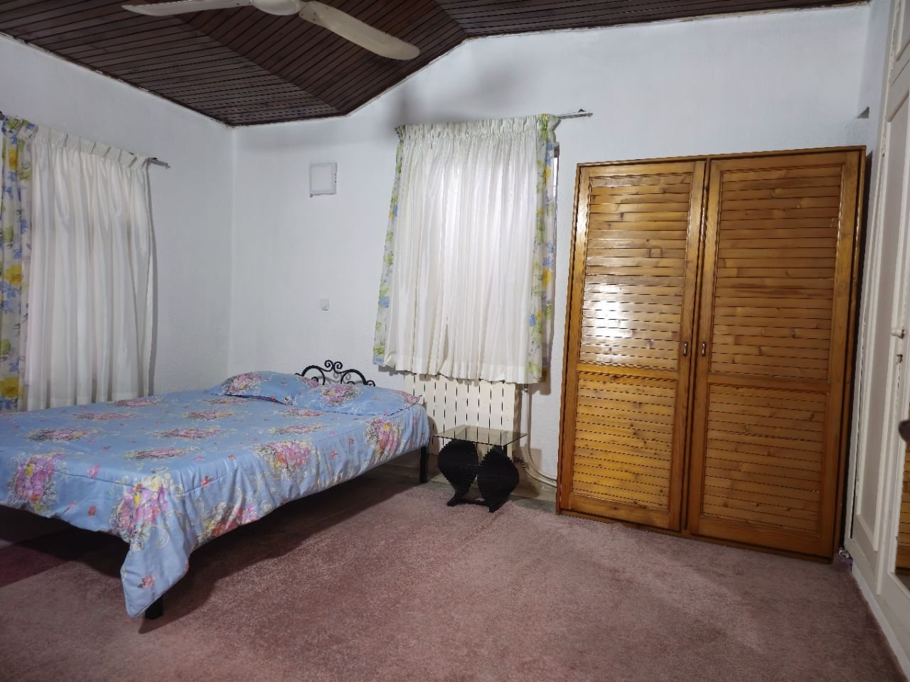 دوخوابه جنگلی اکبری