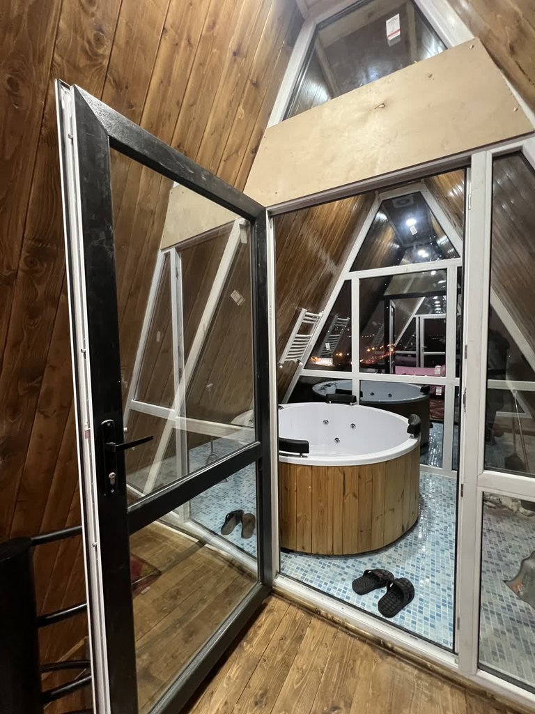 ویلا یک خوابه جکوزی دار رضوی سینوا 