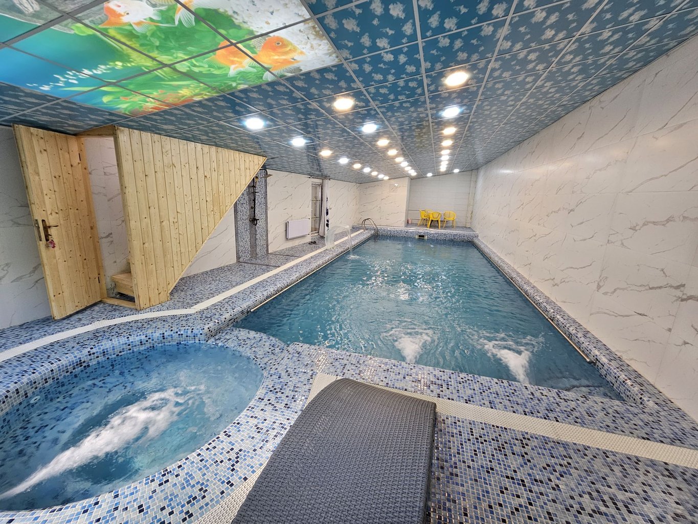 ویلا یک خوابه استخردار آبگرم سادات