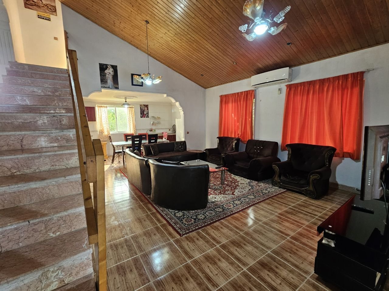 سه خوابه استخردار مانی