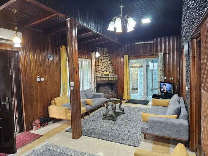 ویلا دوخوابه ساحلی استخردار آبگرم صنوبر