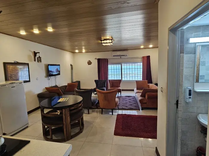 ویلا دوخوابه ساحلی خانه قشنگ