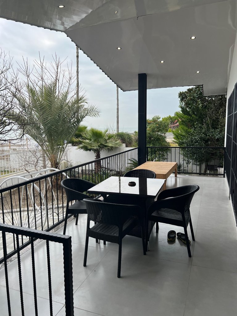 ویلا سه خوابه ساحلی استخردار آبگرم صنوبر