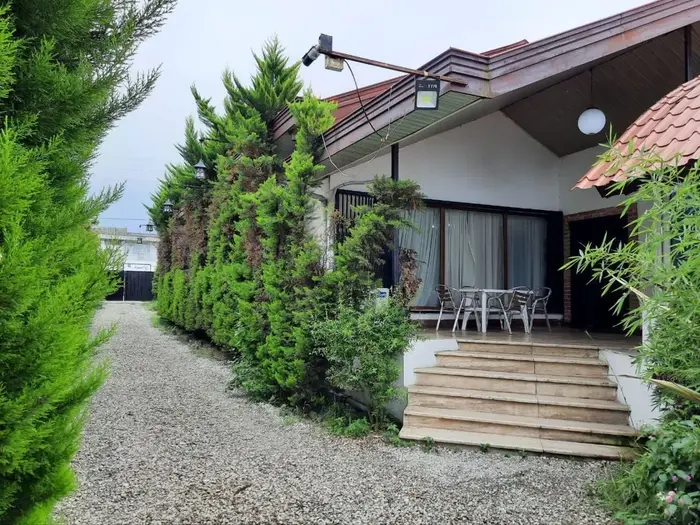 ویلا سه خوابه ساحلی استخردار دنیز 1