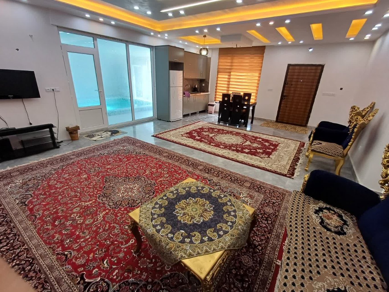 دوخوابه استخردار آبگرم هلیا