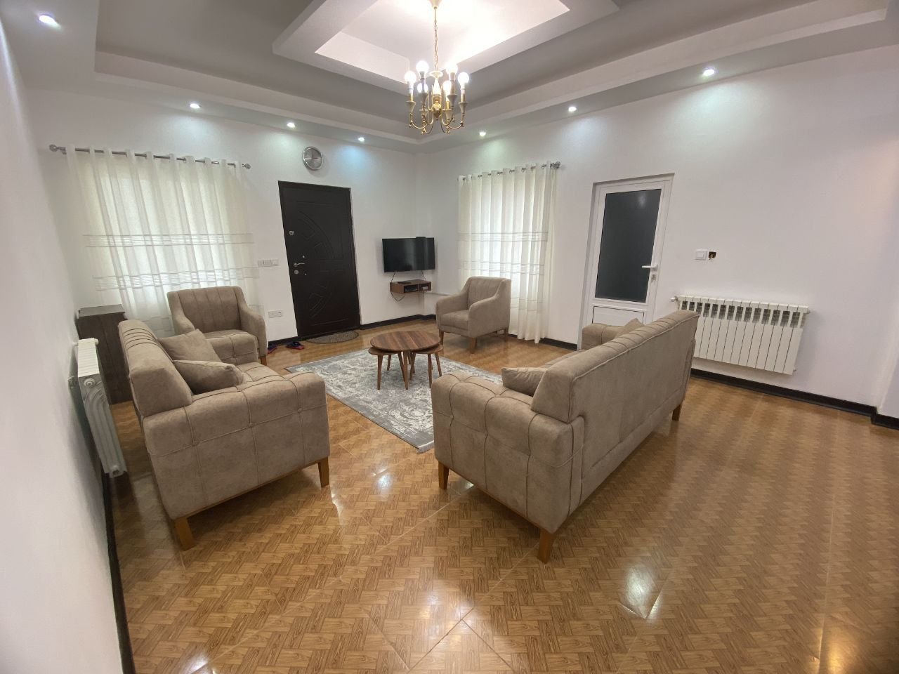 دوخوابه استخردار آبگرم شالیزار 12