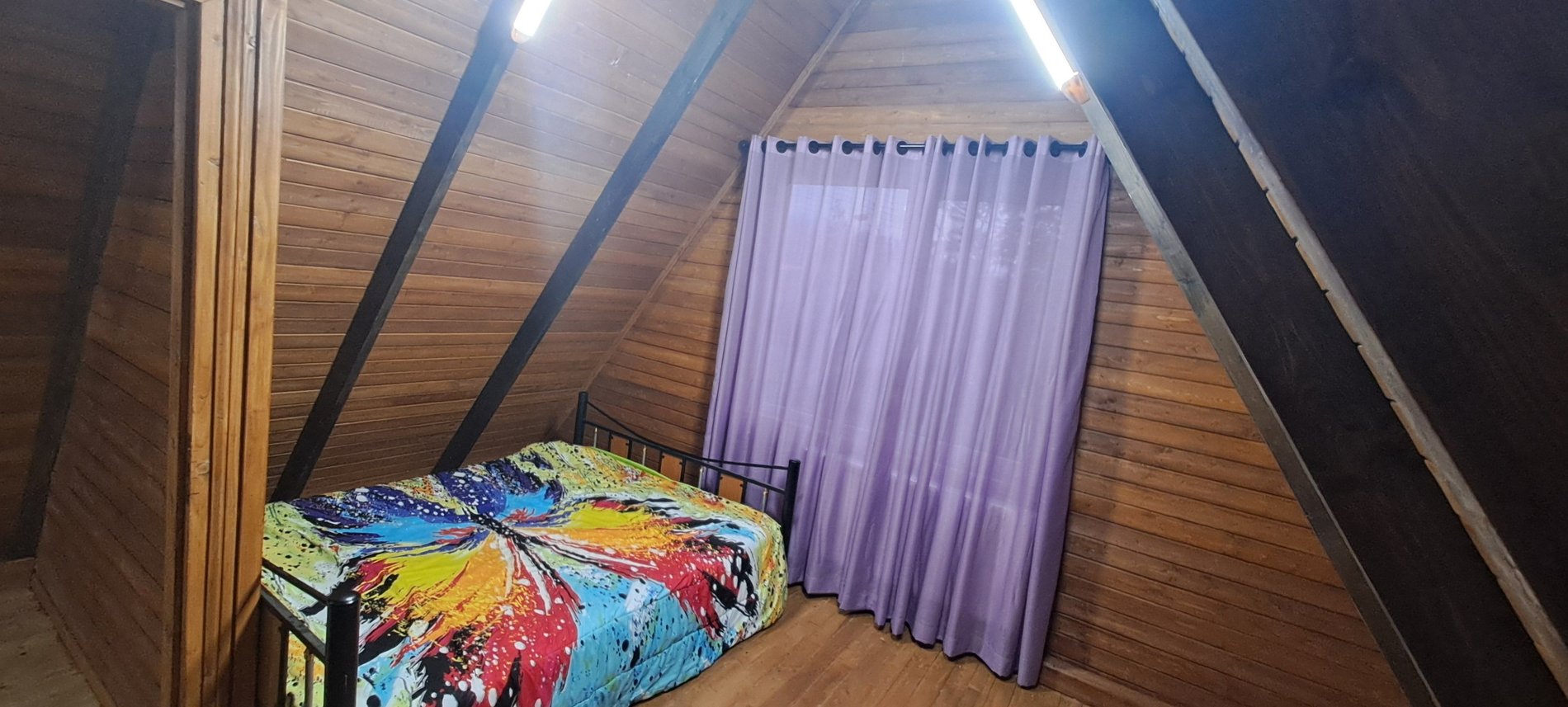 کلبه دوخوابه سوئیسی اکبر آباد