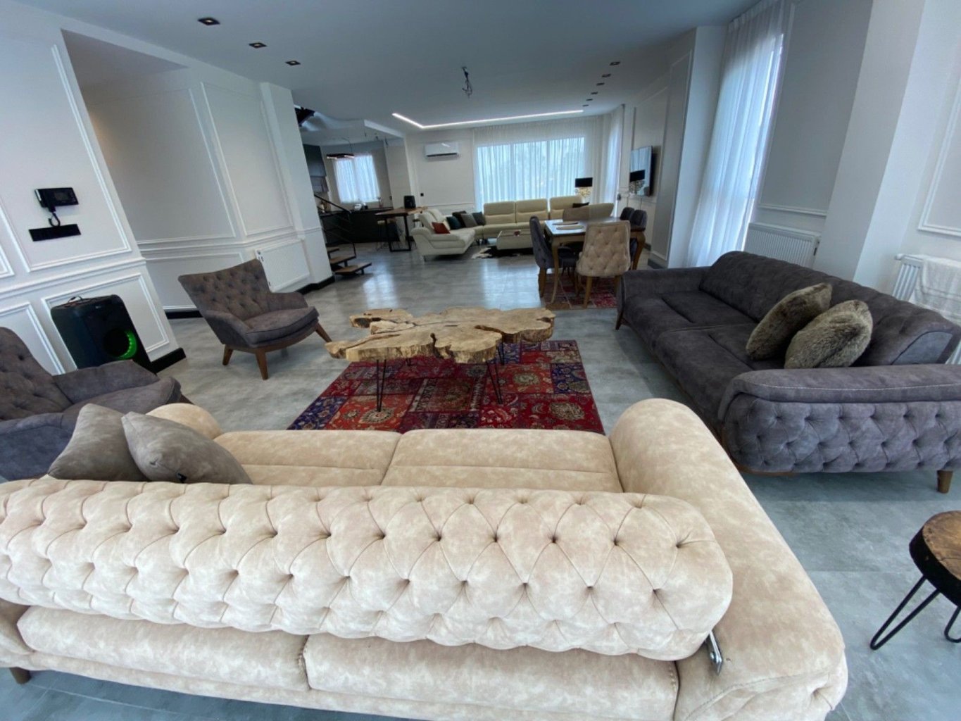 ویلا ونک ونک