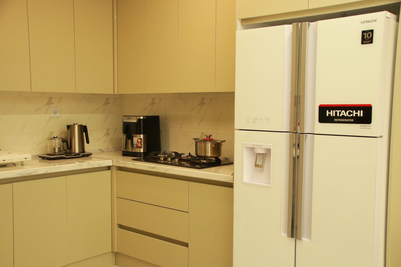 آپارتمان دوخوابه ساحل صخره ای 125