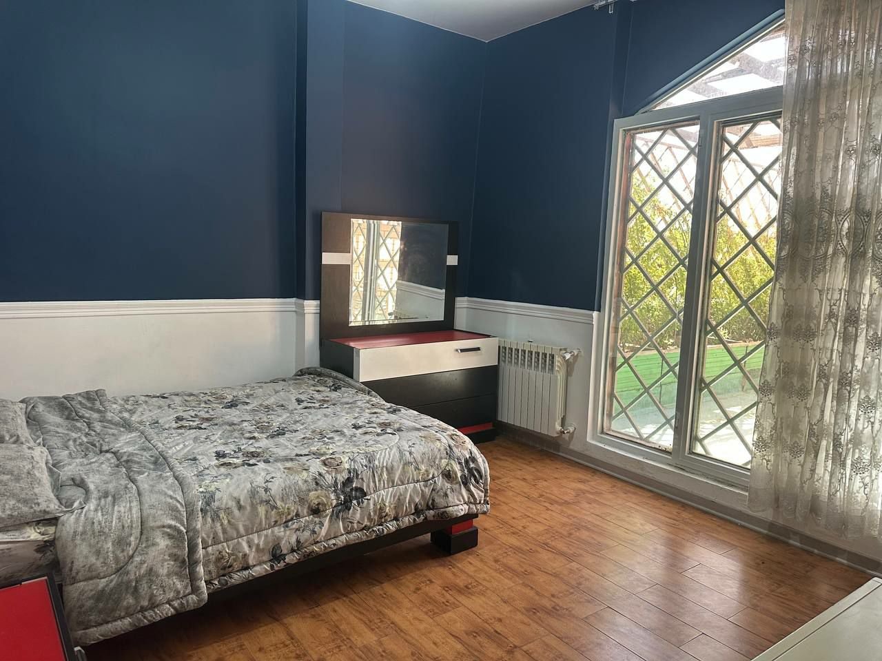 ویلا دوخوابه دوبلکس استخردار آبگرم بلوط - اتاق خواب