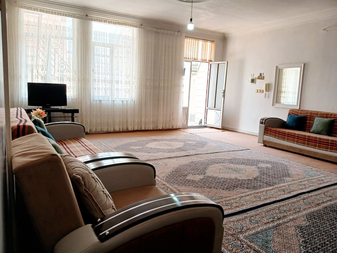 ویلا یکخوابه گلشن 1