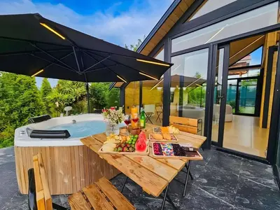 کلبه یک خوابه سوئیسی دلیجان