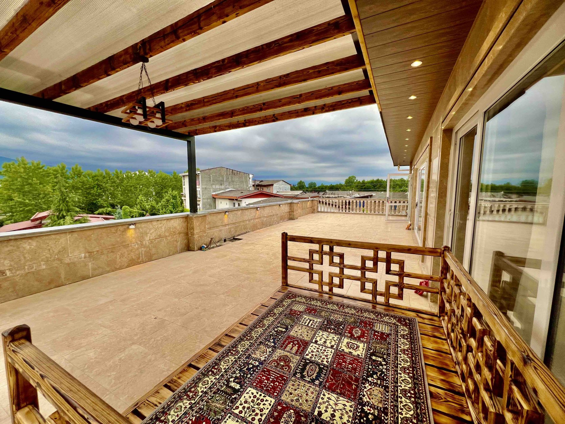 سوئیت فلت حسینی 1