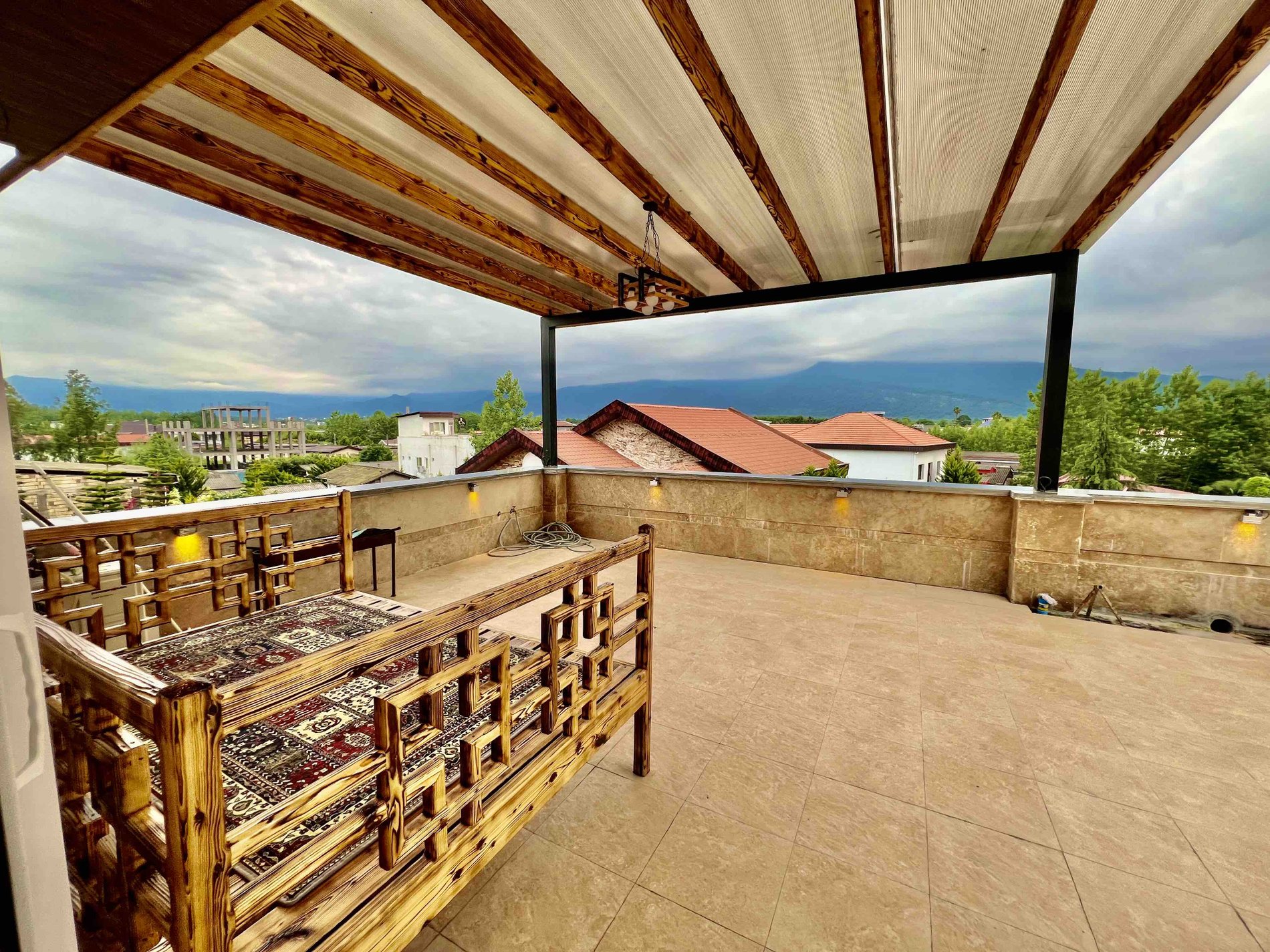 سوئیت فلت حسینی 1