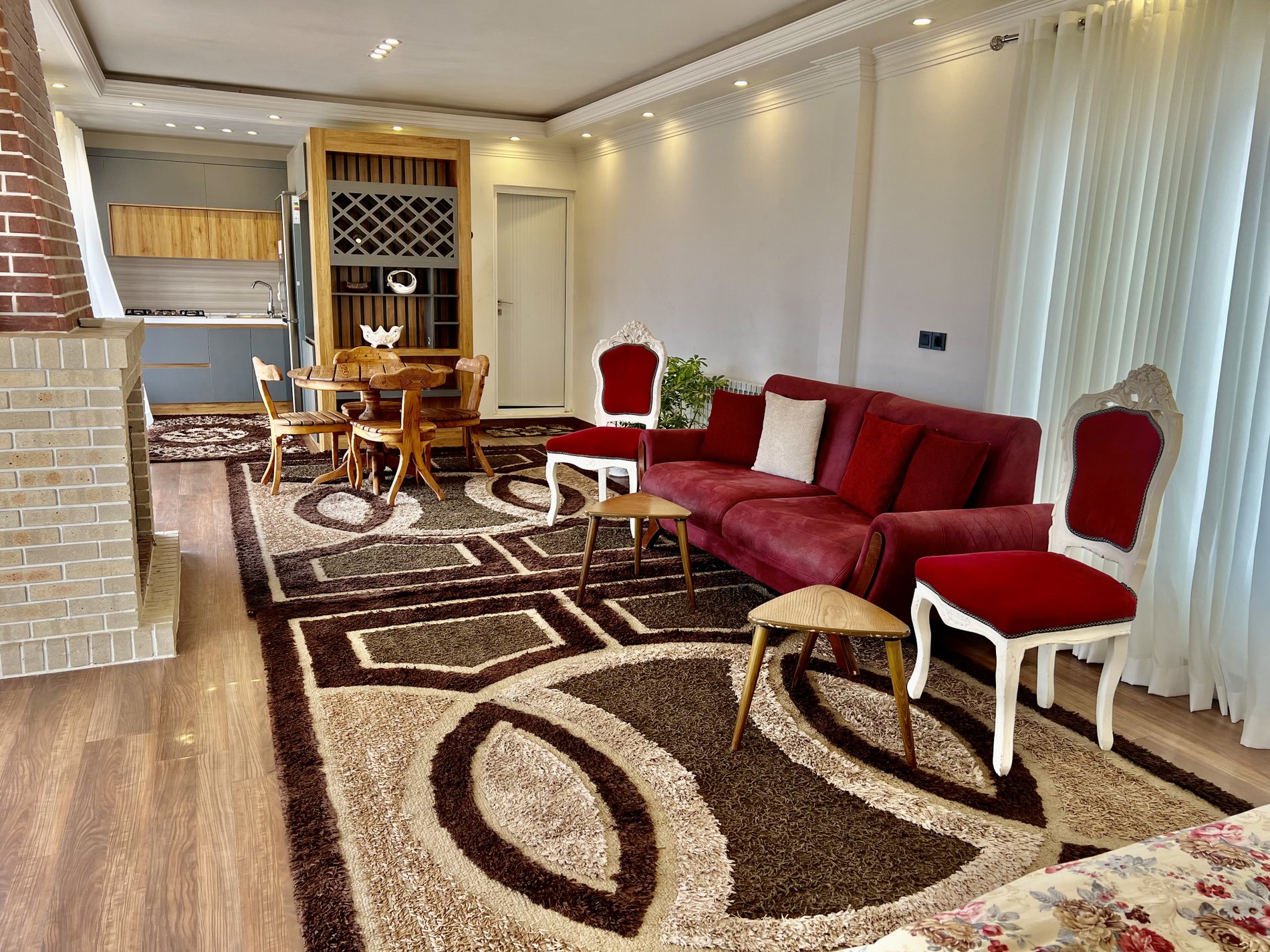 سوئیت فلت حسینی 1