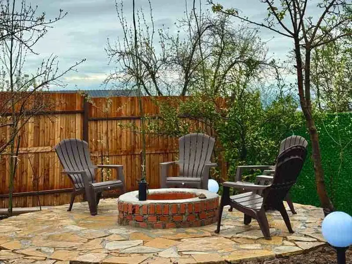 کلبه فلت شیشه ای یارا - انتخاب عنوان تصویر