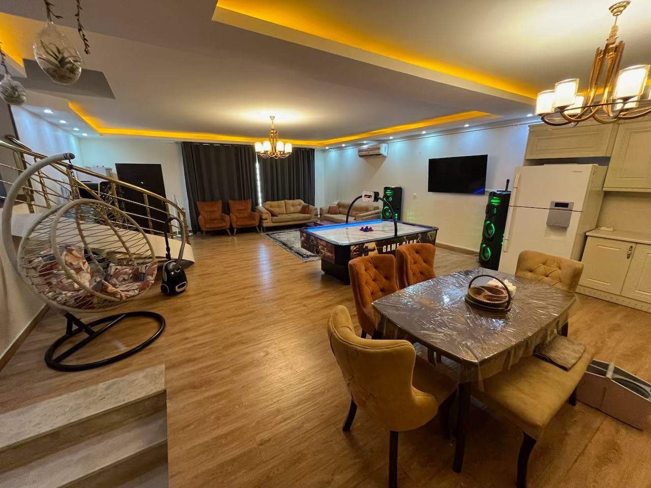 ویلا استخردار سه خوابه آرتمیس