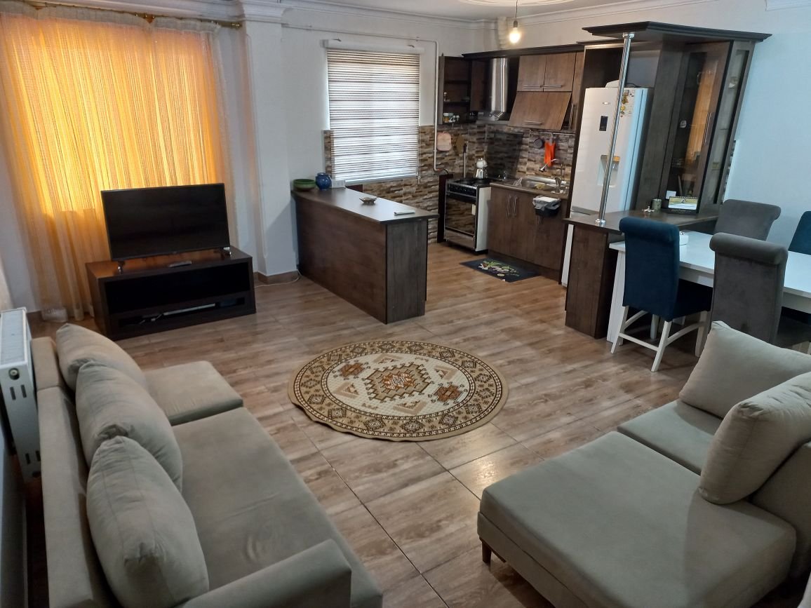 دوخوابه گلسرخ 2