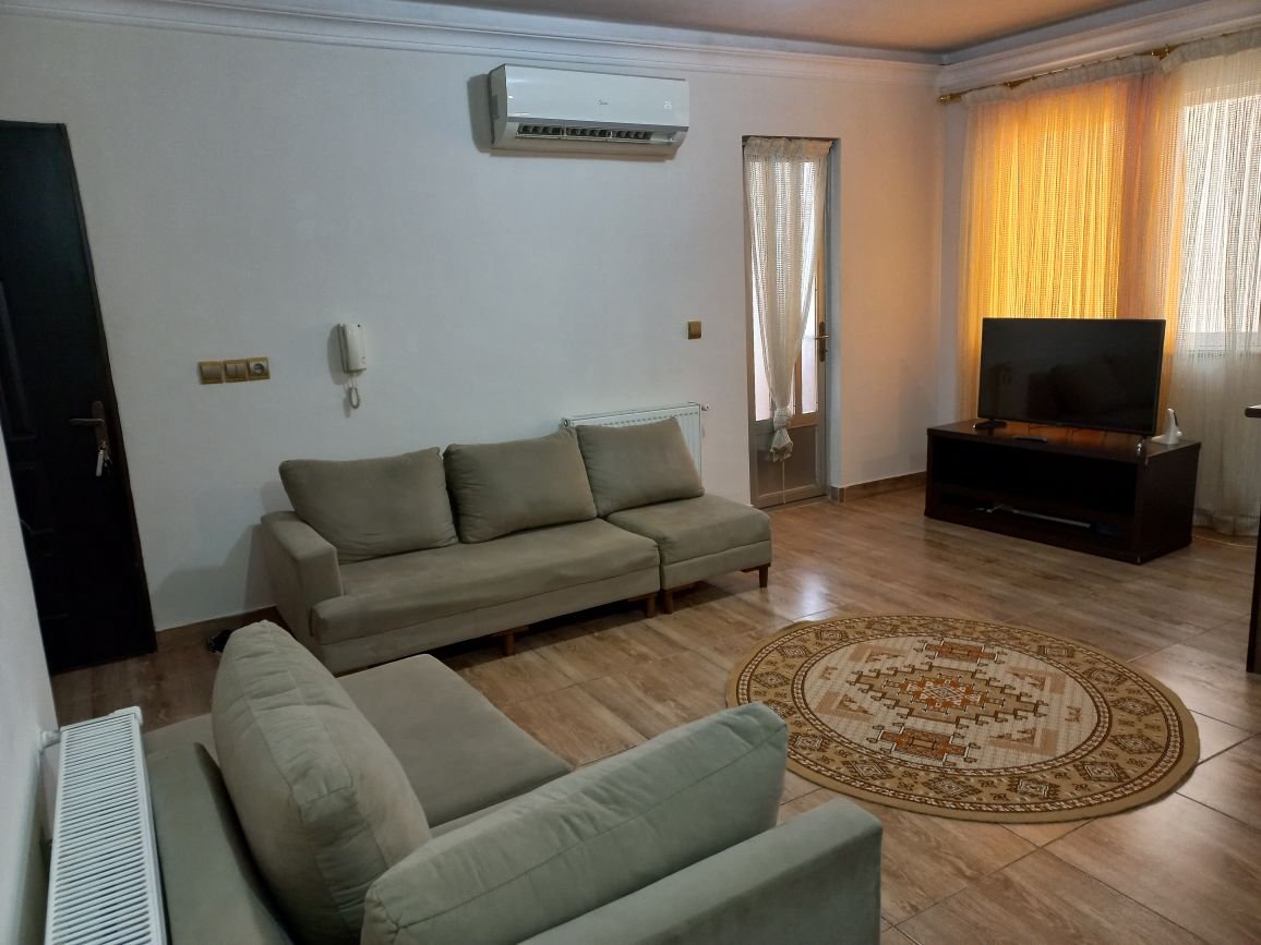 دوخوابه گلسرخ 2