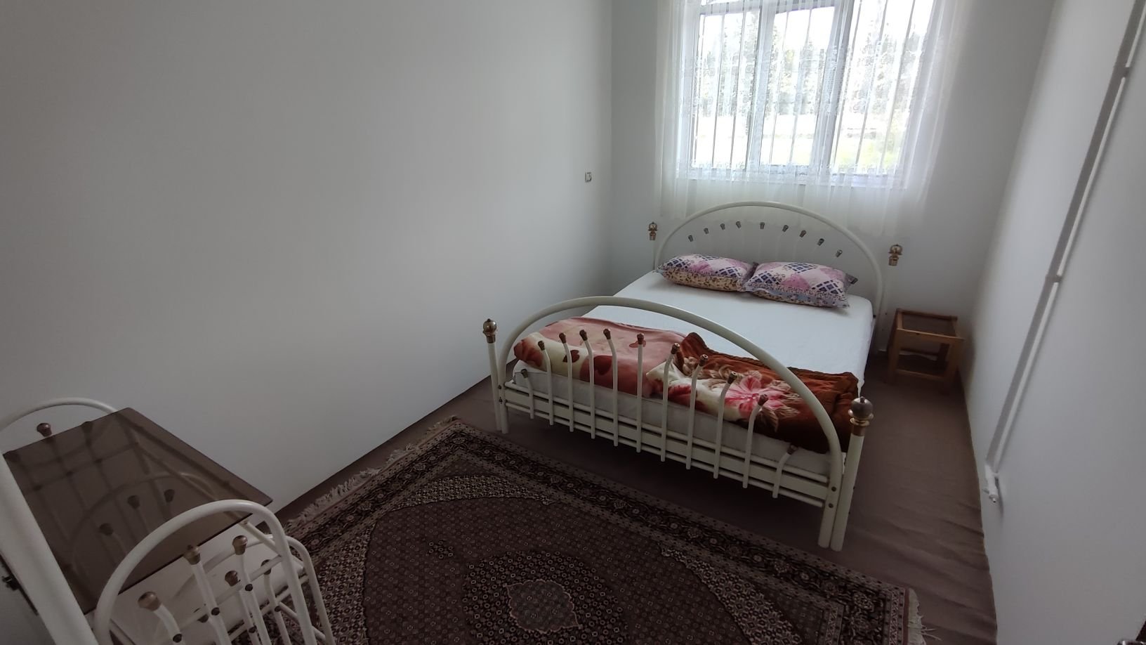 سوئیت دوخوابه قربانی 14