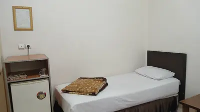 مسافرخانه آرین - واحد دوتخته ۱۰۸