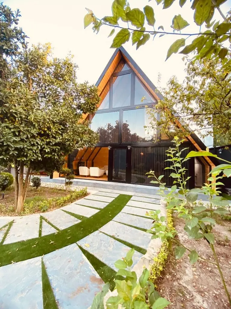 کلبه یک خوابه سوئیسی جکوزی دار منطقه آزاد