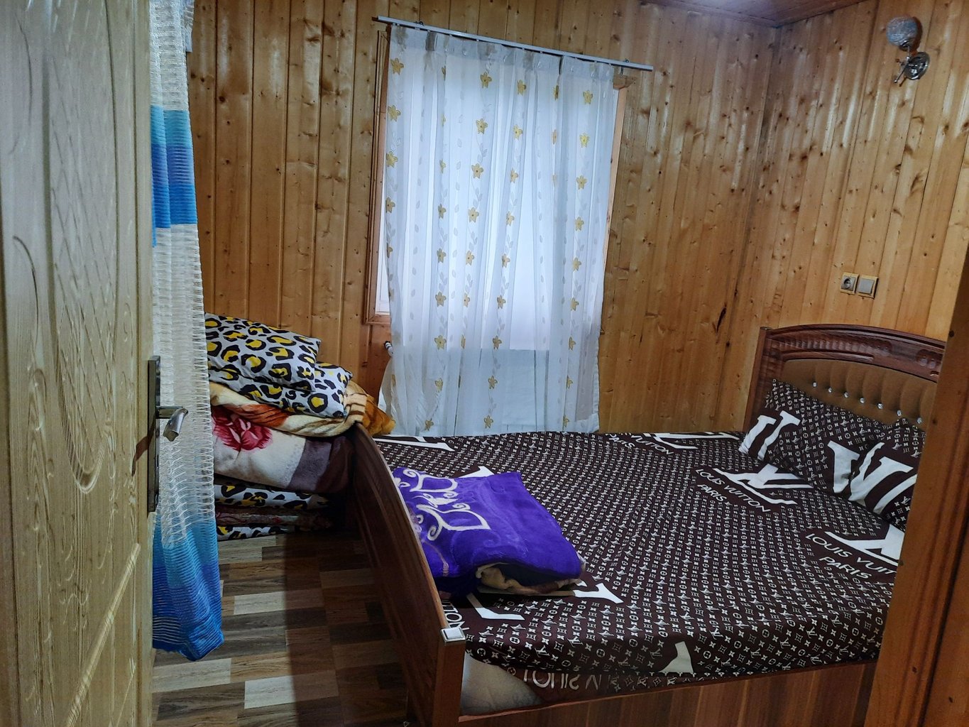 یک خوابه جنگلی مانیار 2