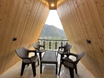 کلبه دوخوابه سوئیسی هانا