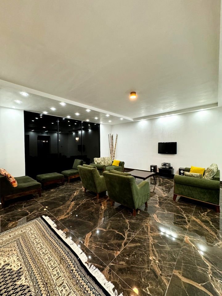 ویلا دوخوابه استخردار آبگرم ناروَن