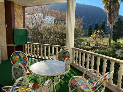 ویلا شش خوابه استخردار شهرک ساحلی