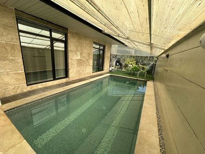 سوئیت دوخوابه استخرآبگرم بهاران خجسته