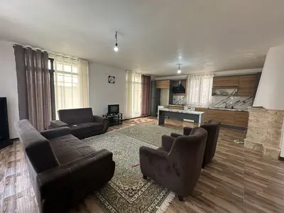 سوئیت دوخوابه استخرآبگرم بهاران خجسته