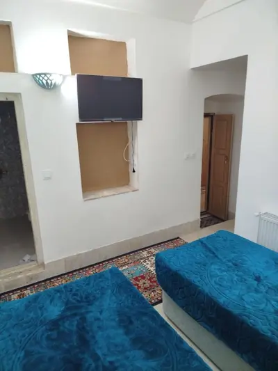 بومگردی مامس - واحد ریاضی 203