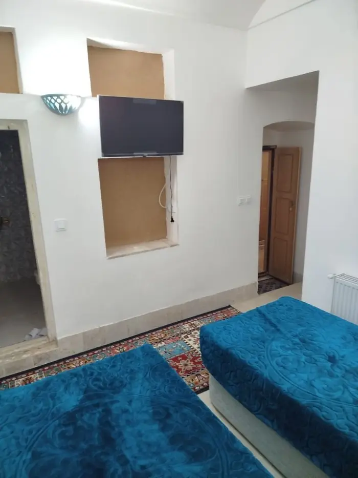 بوم گردی مامس - واحد ریاضی 203 - فضای اتاق