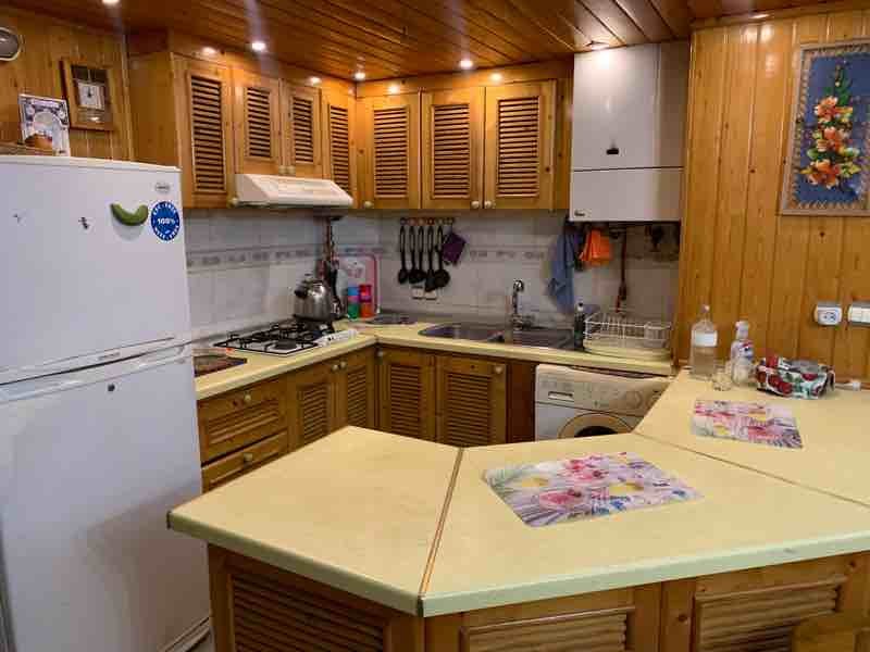 دوخوابه تیکا