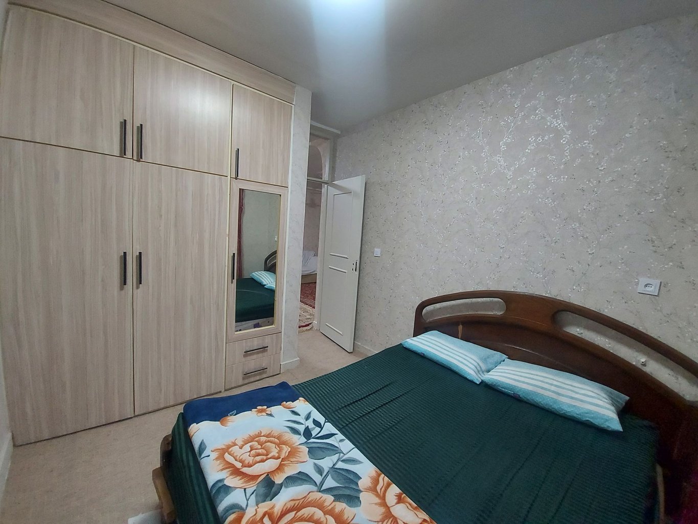 سوئیت یک خوابه زاهد