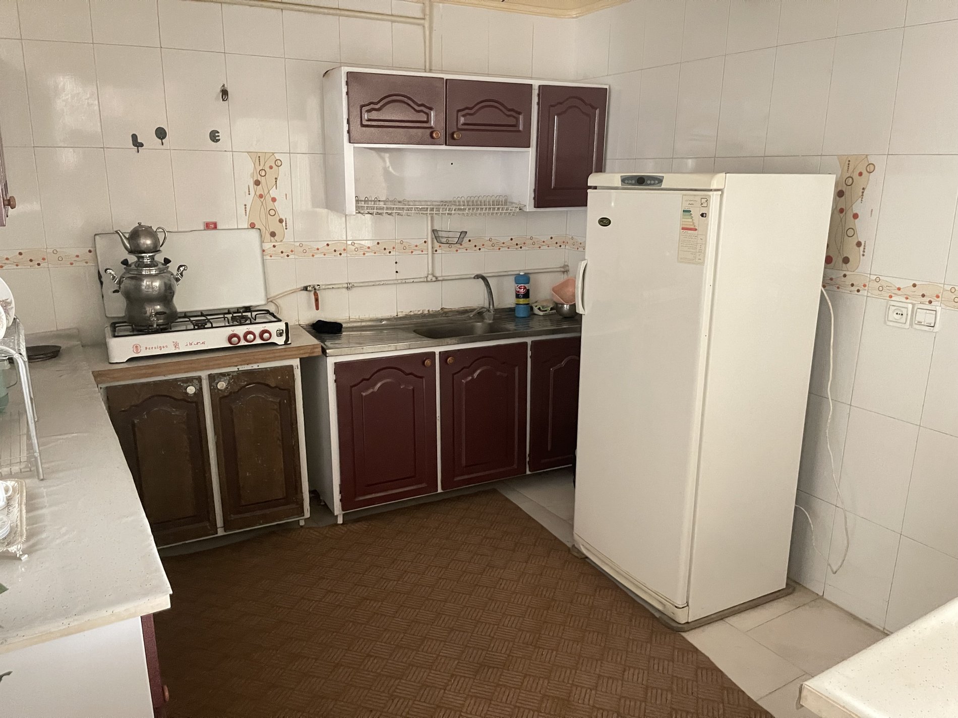 آپارتمان یک خوابه سعادت 14