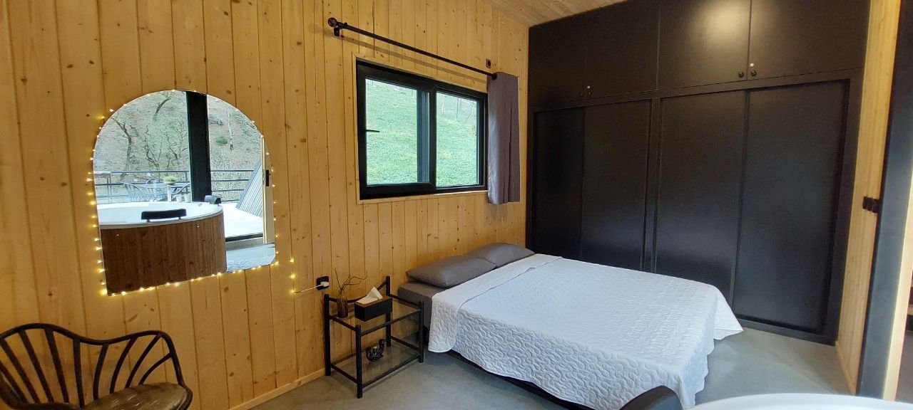 دوخوابه جنگلی سوئیسی پونل