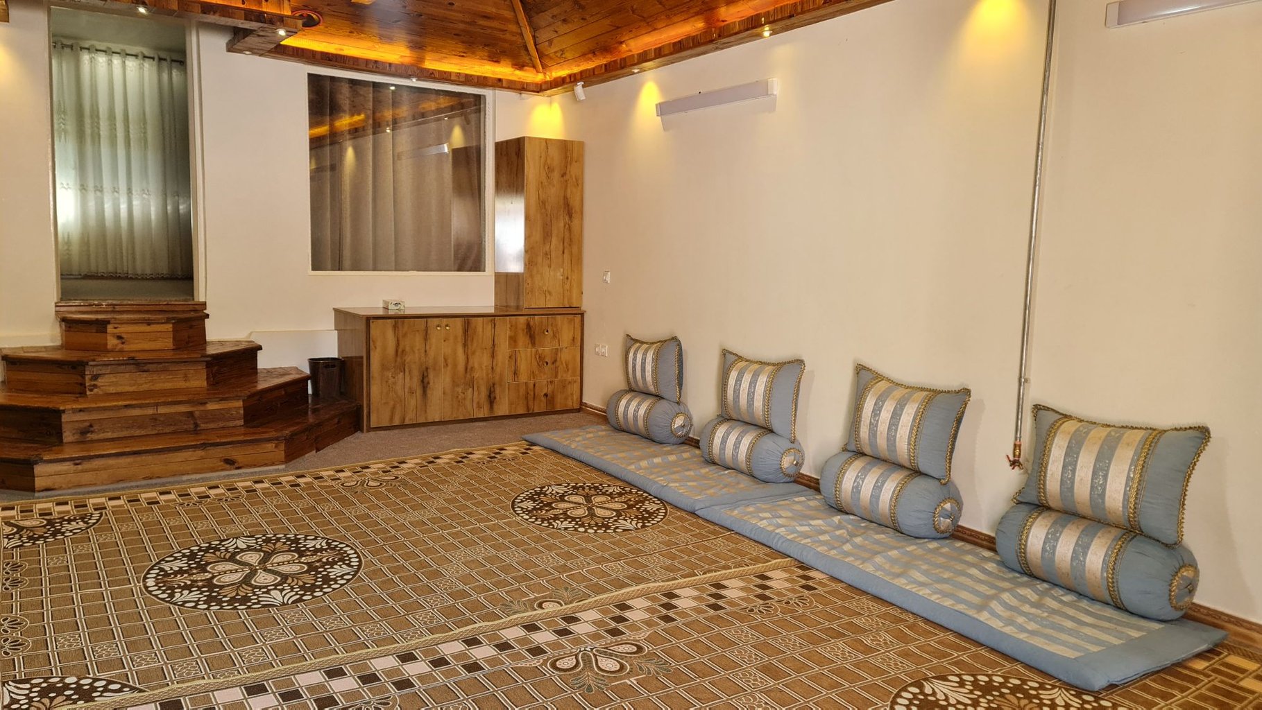 یک خوابه بلوط 6