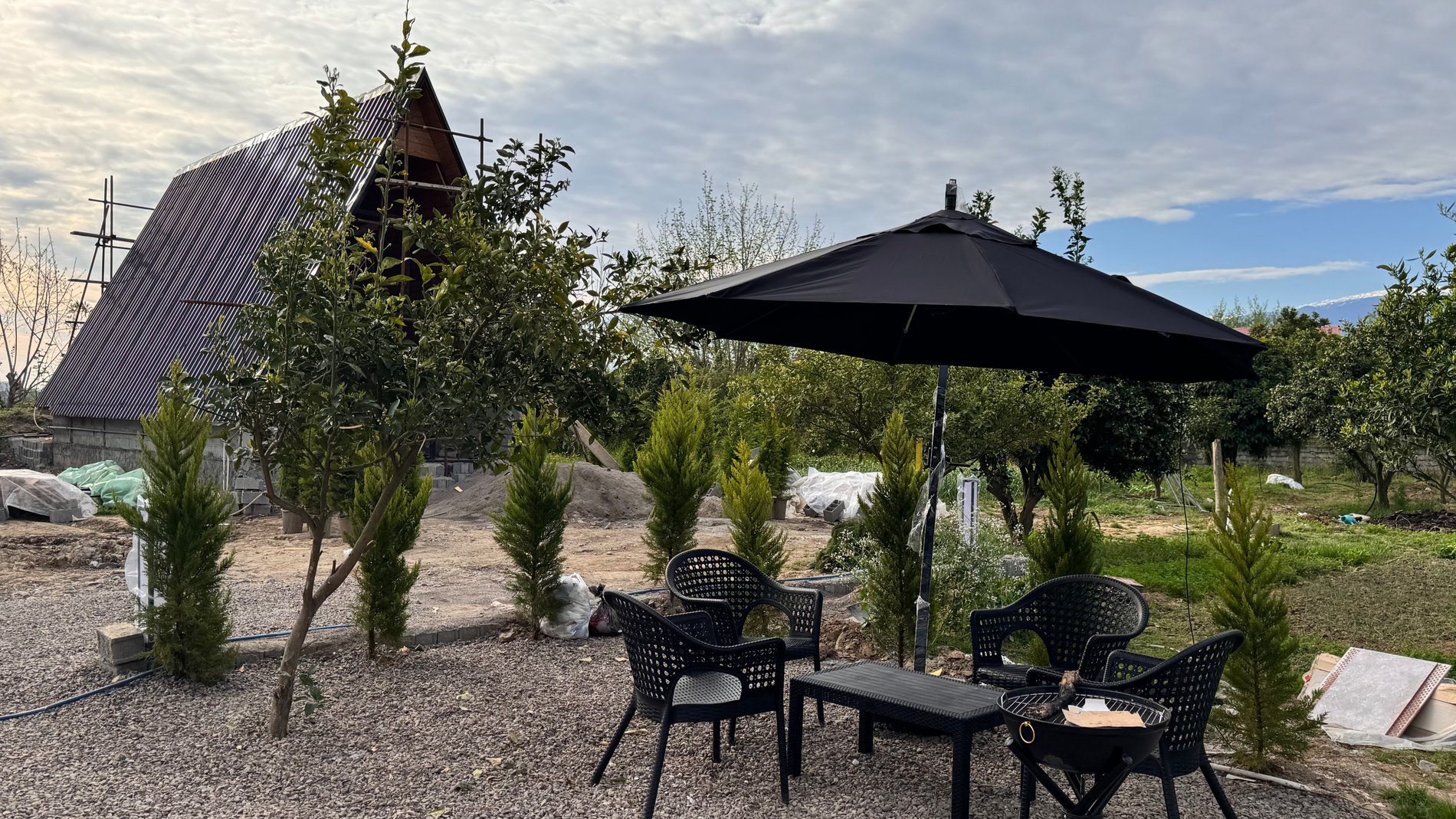 کلبه دوخوابه سوئیسی موناکو 1