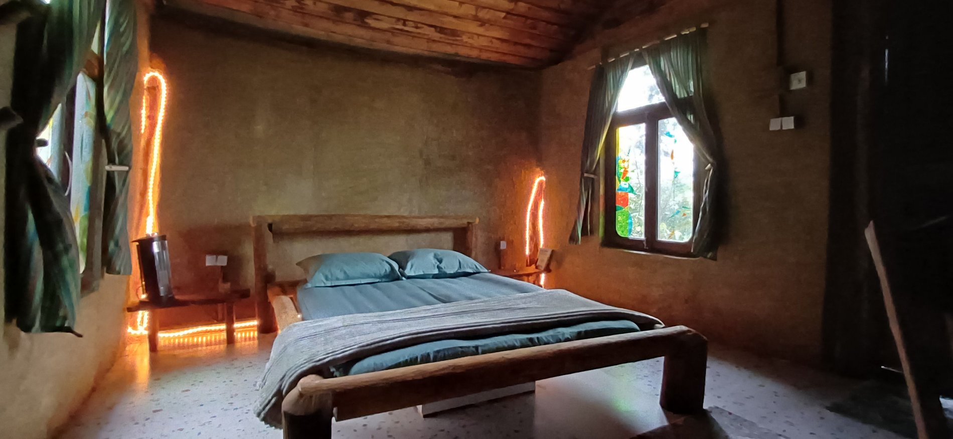 فلت جنگلی دلین