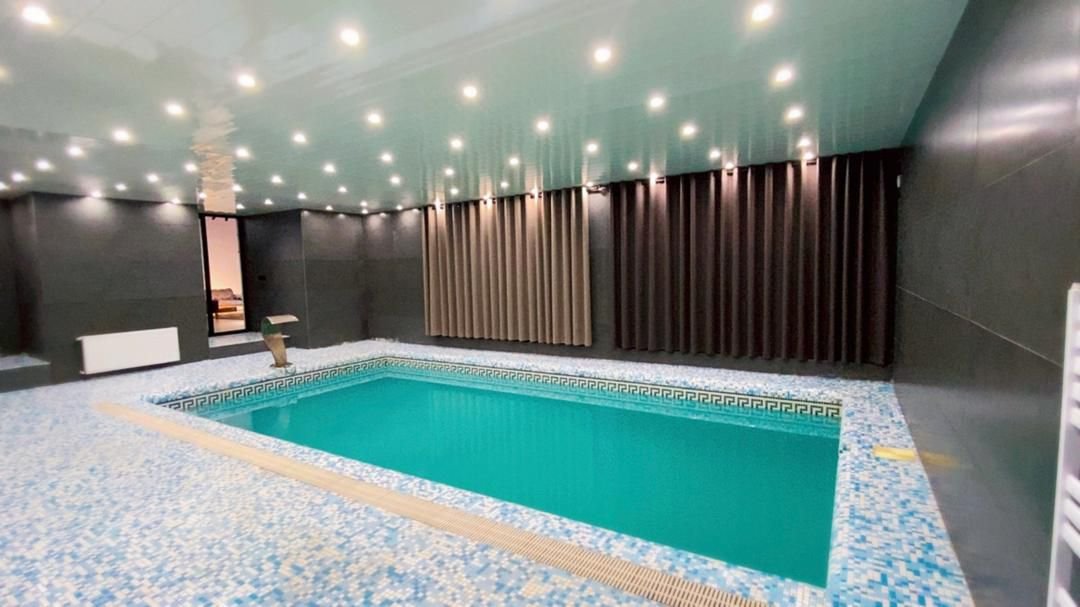 دوخوابه استخردار آبگرم ستاره شب سعید